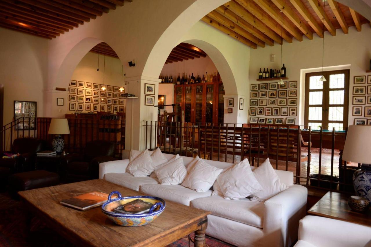 Puerta Del Lobo Villa Queretaro Room photo